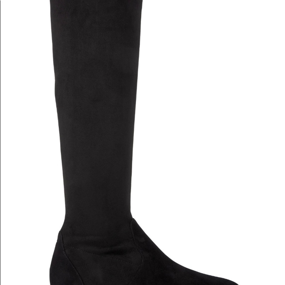 Boots - Picture 9 of 9